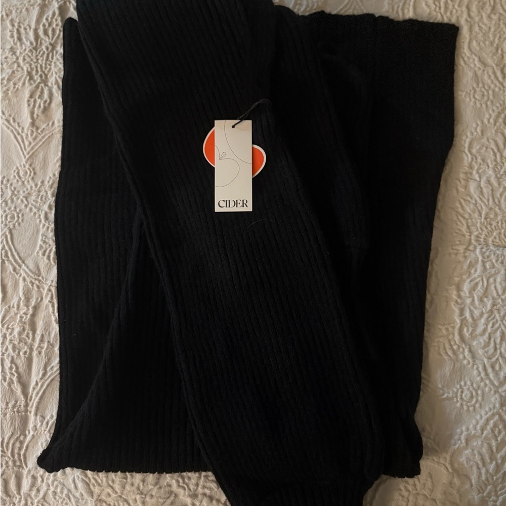 Cider NWT Black Ribbed Dress - Picture 3 of 5